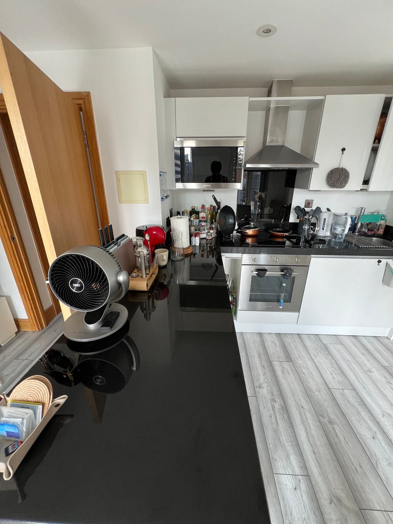 Main photo 18